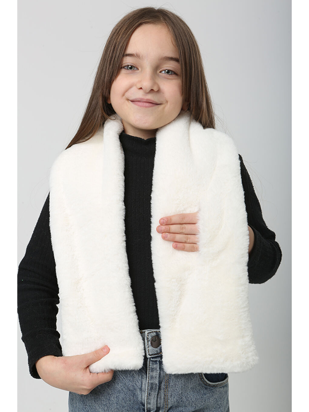 Çocuk Pelüş Kaşkol Boyunluk Atkı RKB Ç 01 Ekru-3