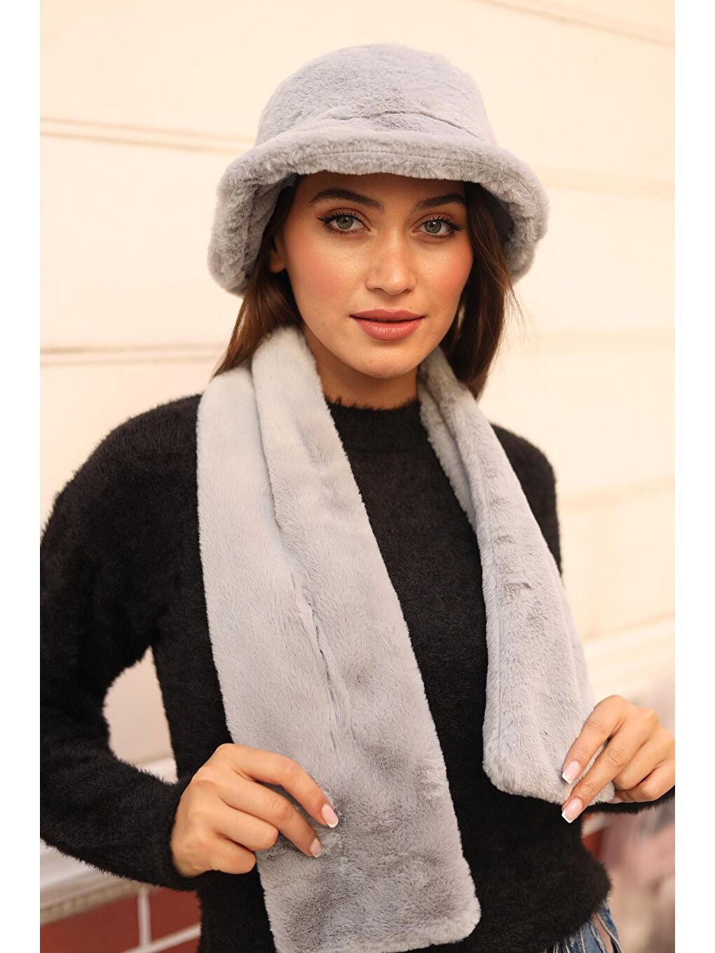 Kadın Peluş Kaşkol Boyunluk Atkı RKB-01 Gri-1