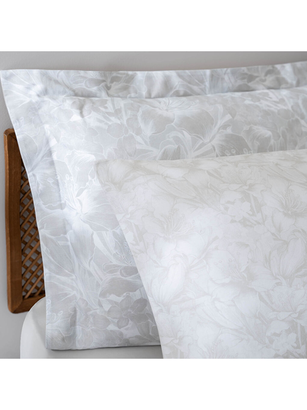 Fiorina Çift Kişilik Nevresim Takımı %100 Pamuk 210 TC 83 Tel Saten Digital Baskılı Bej-3