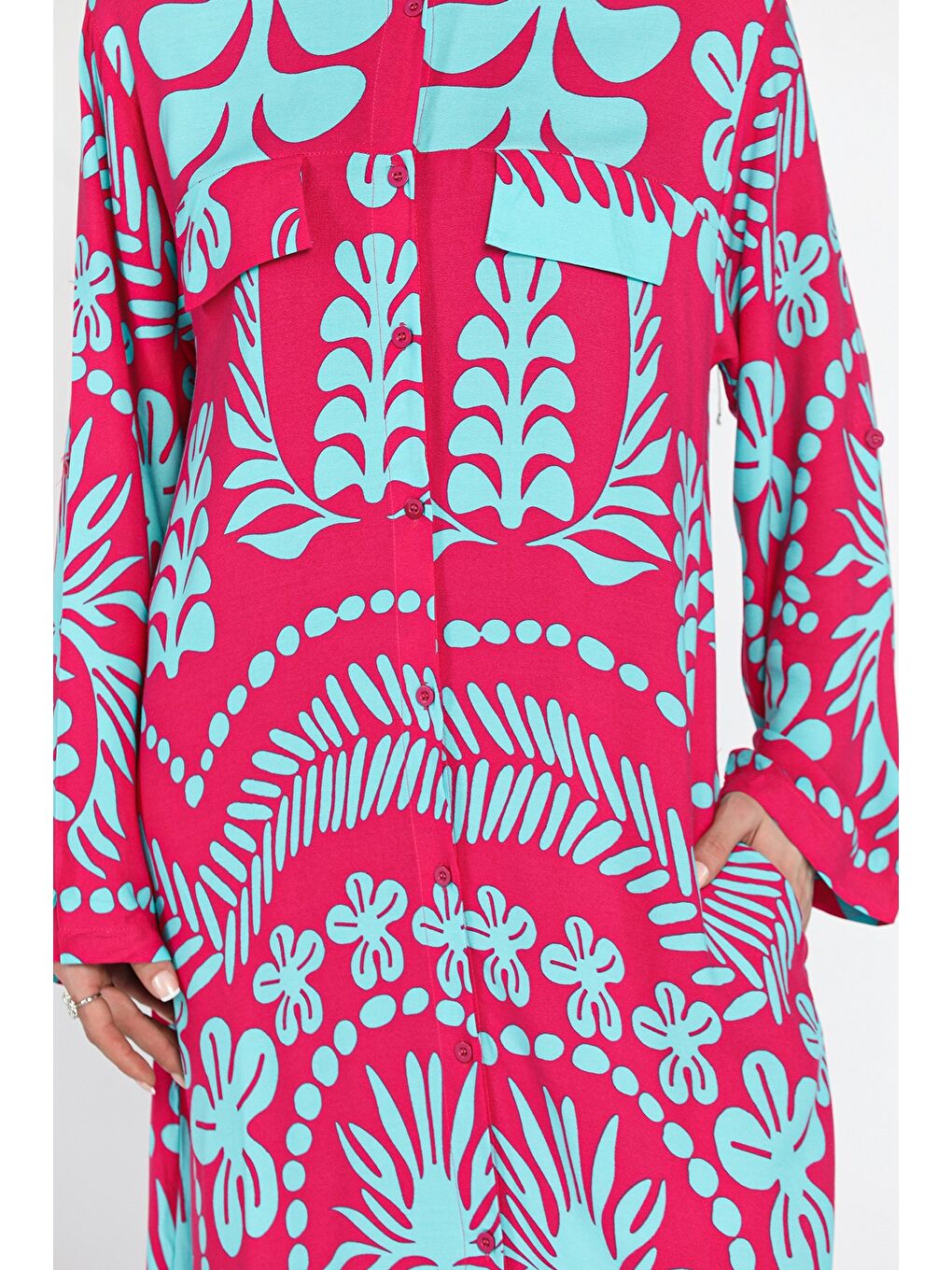 Fuşya Boydan Düğmeli Desenli Tesettür Viskon Elbise-6