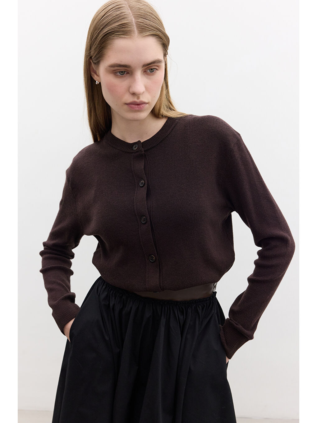 Kahverengi Yumuşak Dokulu Triko Hırka Acı Kahve-2