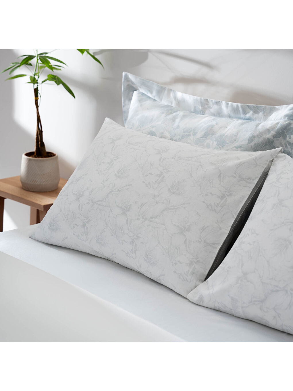 Turkuaz Fiorina Çift Kişilik Nevresim Takımı %100 Pamuk 210 TC 83 Tel Saten Digital Baskılı Mint-1