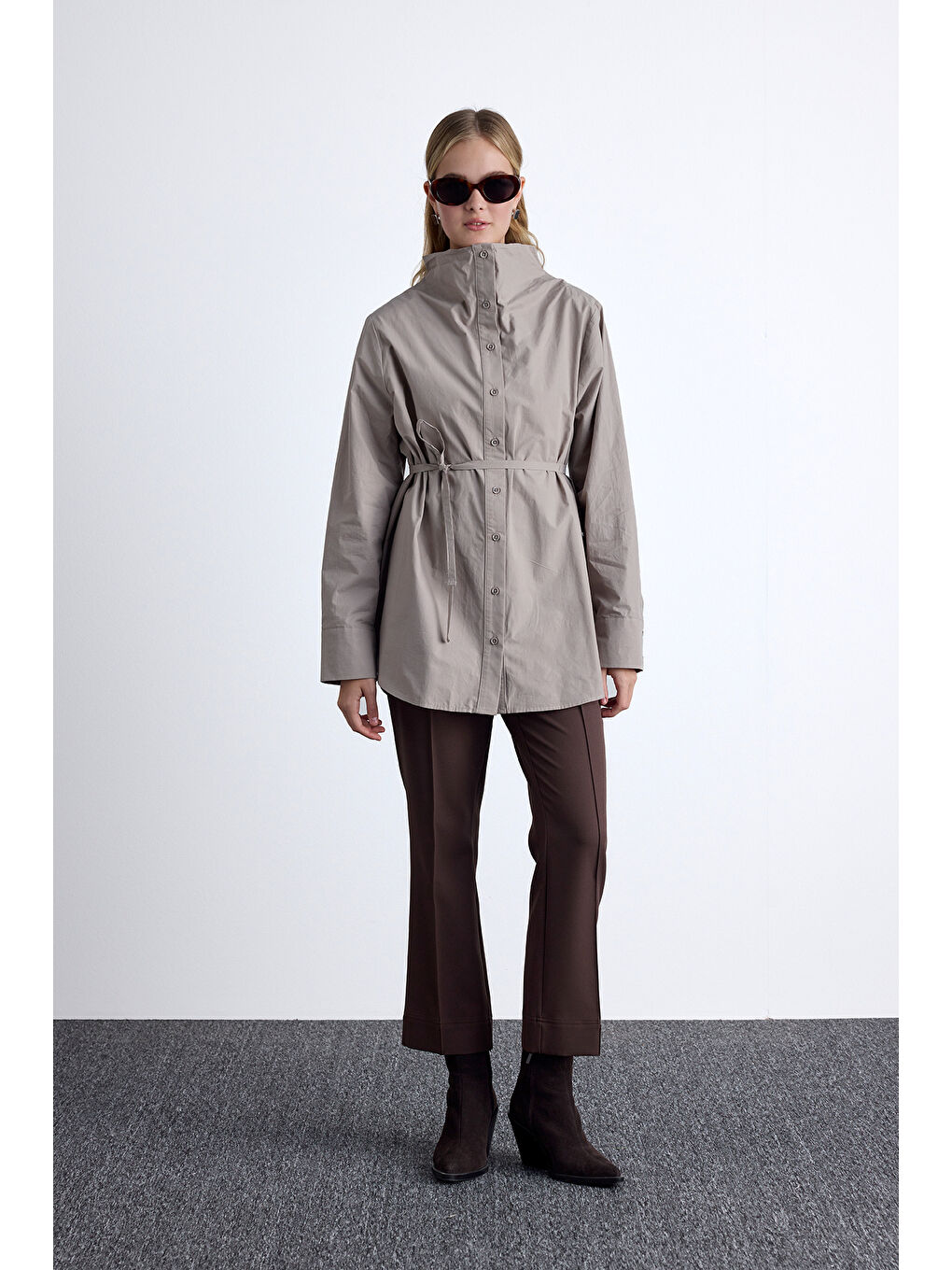 Karışık Yüksek Yakalı Tasarım Gömlek Vizon-4