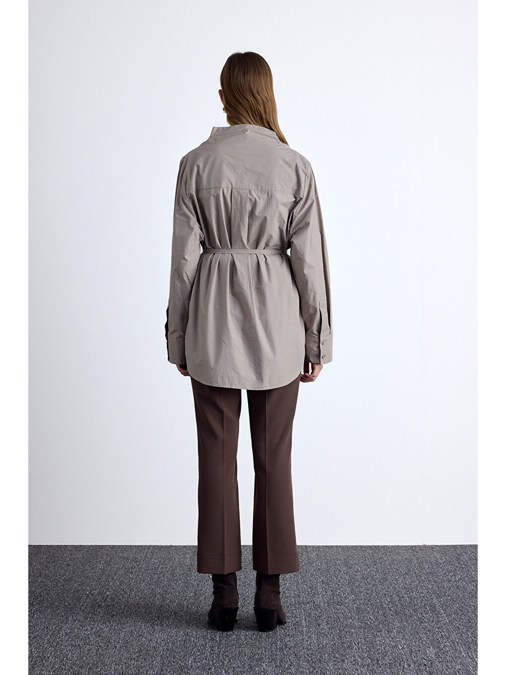 Karışık Yüksek Yakalı Tasarım Gömlek Vizon-5