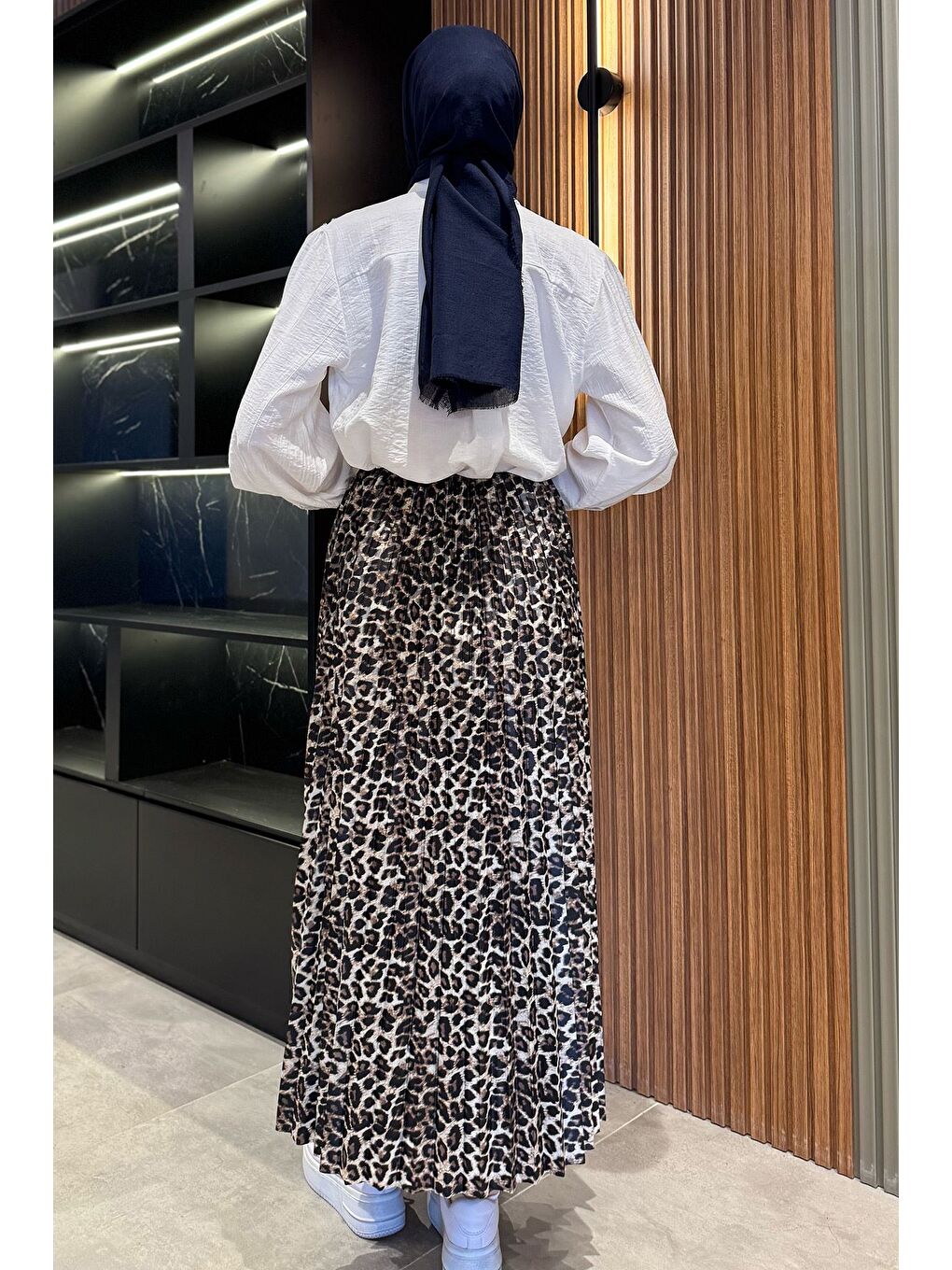 Haki Leopar Desenli Tesettür Pileli Etek-3