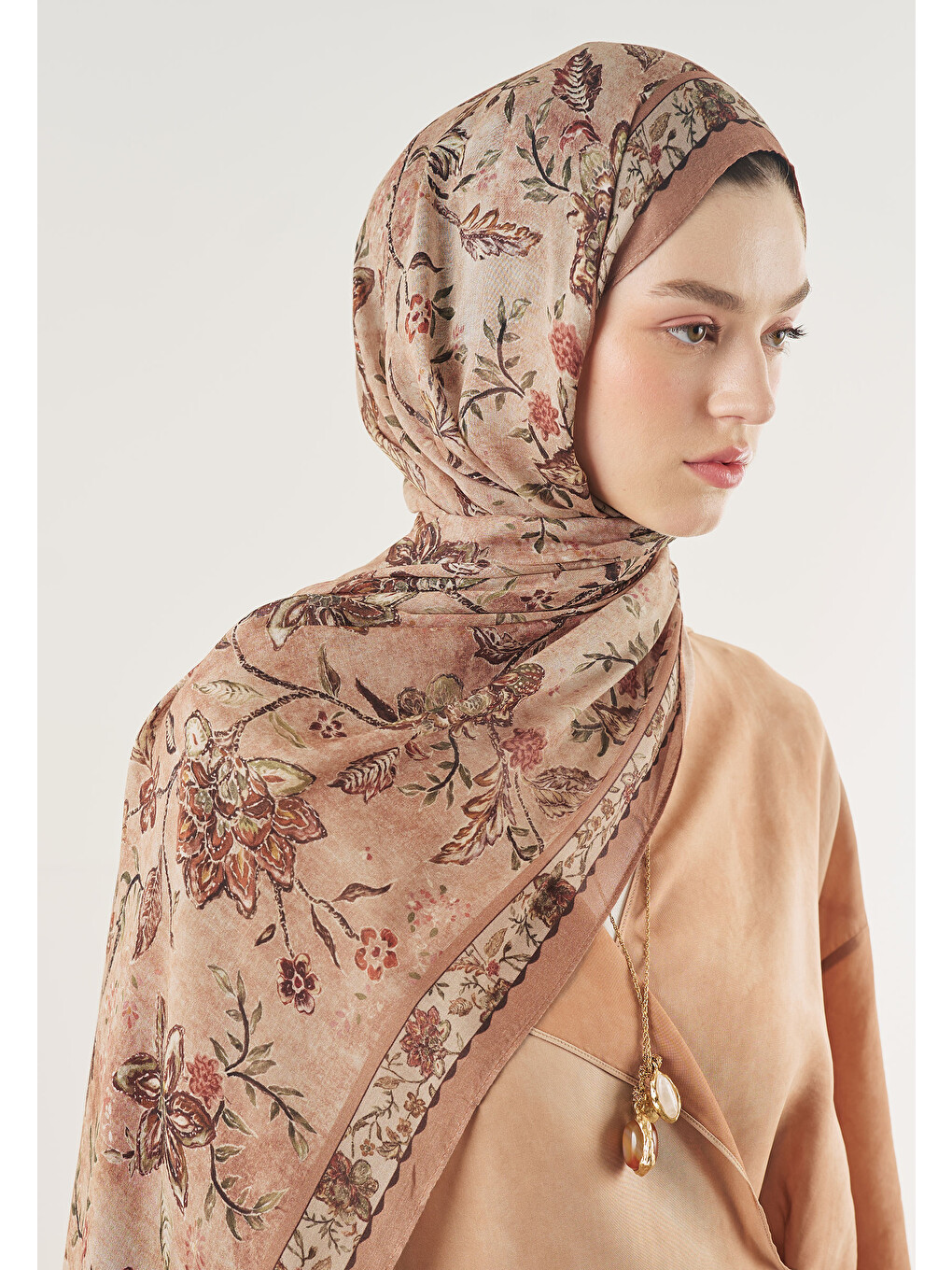 Pembe Ethnic Blossom Desen Soft Viskon Şal Somon-3