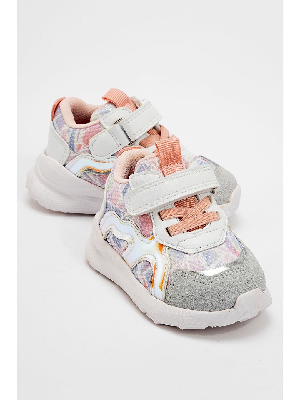 Kız Çocuk Beyaz Hakiki Deri Spor Ayakkabı