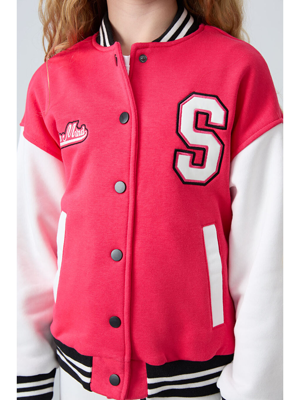 Viva Kırmızı Pamuklu İçi Tüylü Yumuşak Dokulu Standart Fit Nakışlı Kız Çocuk Kolej Ceket - 75163-2