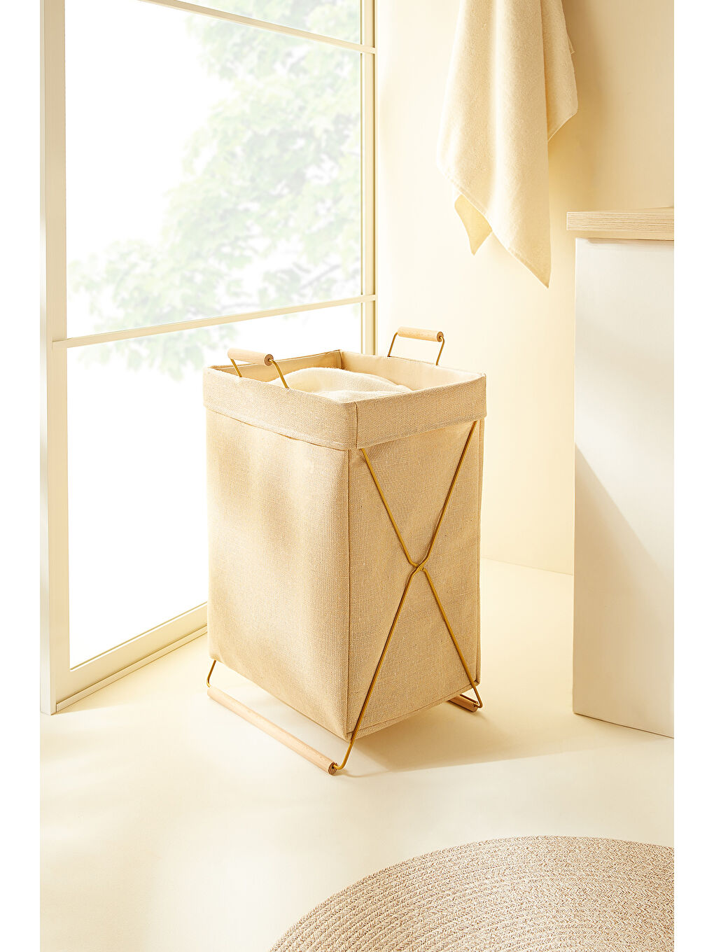 Bej Katlanabilir Metal Destekli Altın Renk Jüt Keten Çamaşır Sepeti 36 x 33 x 60 cm-1