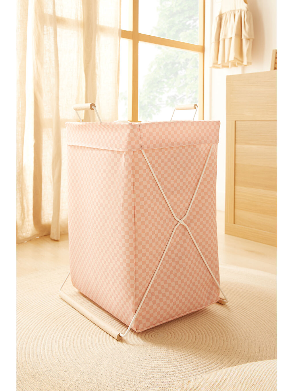 Katlanabilir Metal Destekli Beyaz Renk Pembe Dama Desen Çamaşır Sepeti 36 x 33 x 60 cm-4