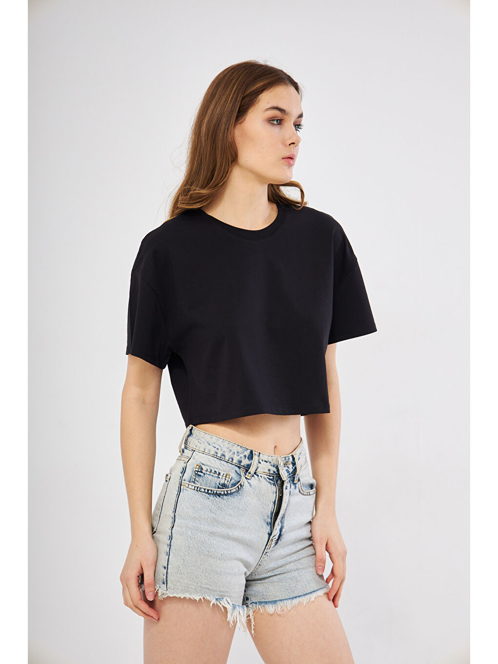 Charamela Siyah Oversize Siyah Crop Tişört - 1