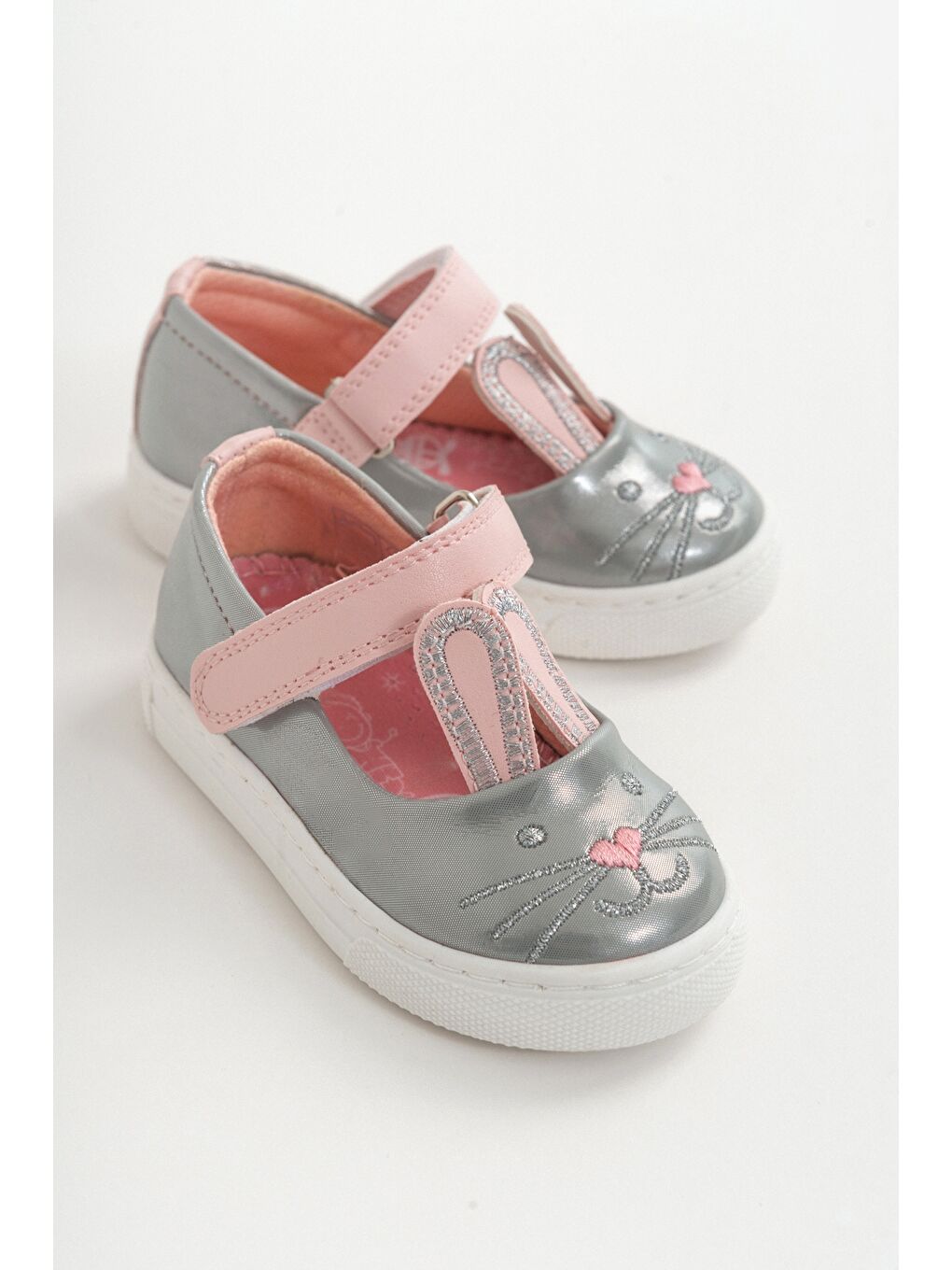 Kız Çocuk Gri Ortopedik Destekli Tavşanlı Babet