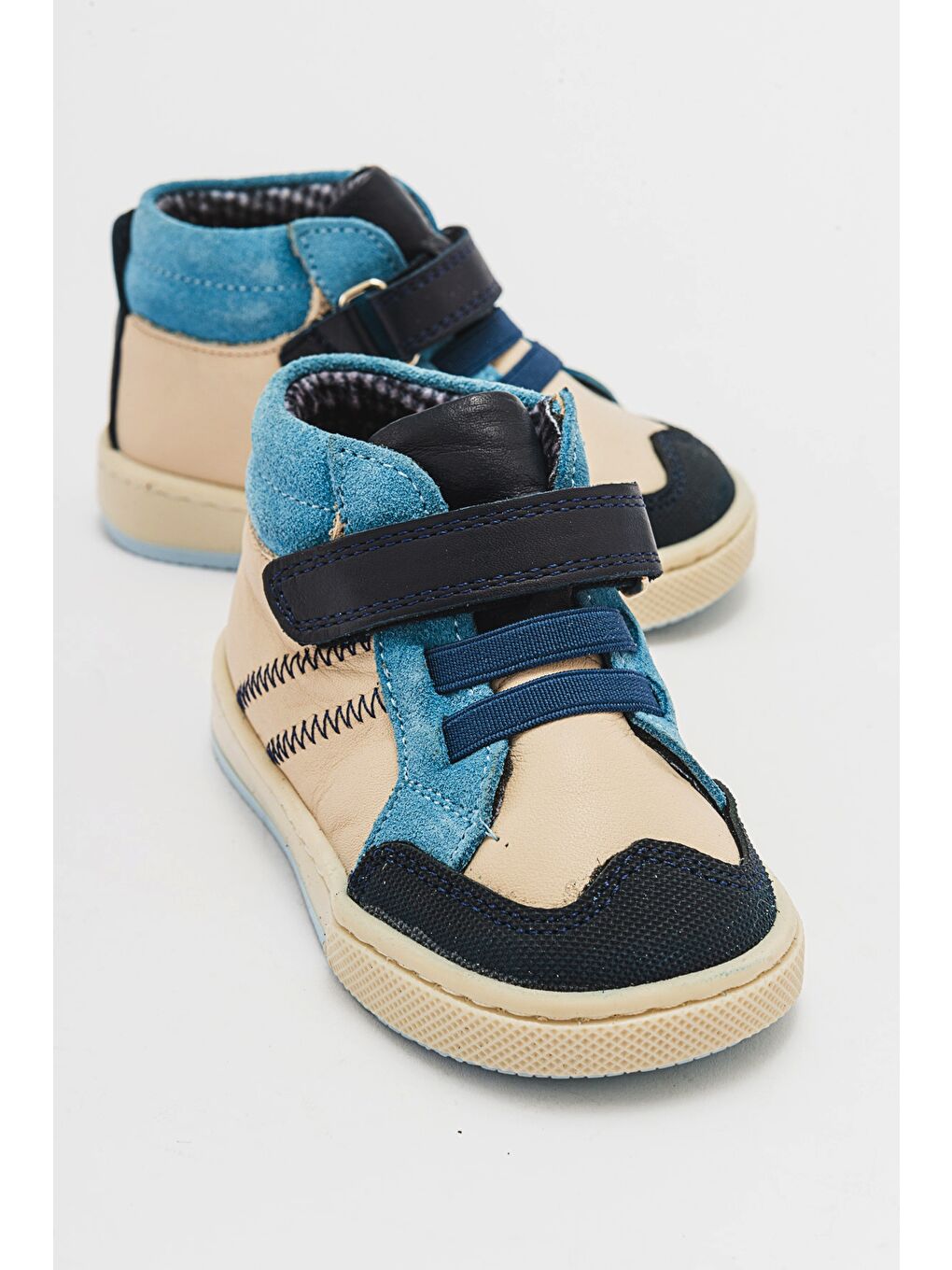 Erkek Çocuk Mavi Hakiki Deri Anatomik Günlük Bot