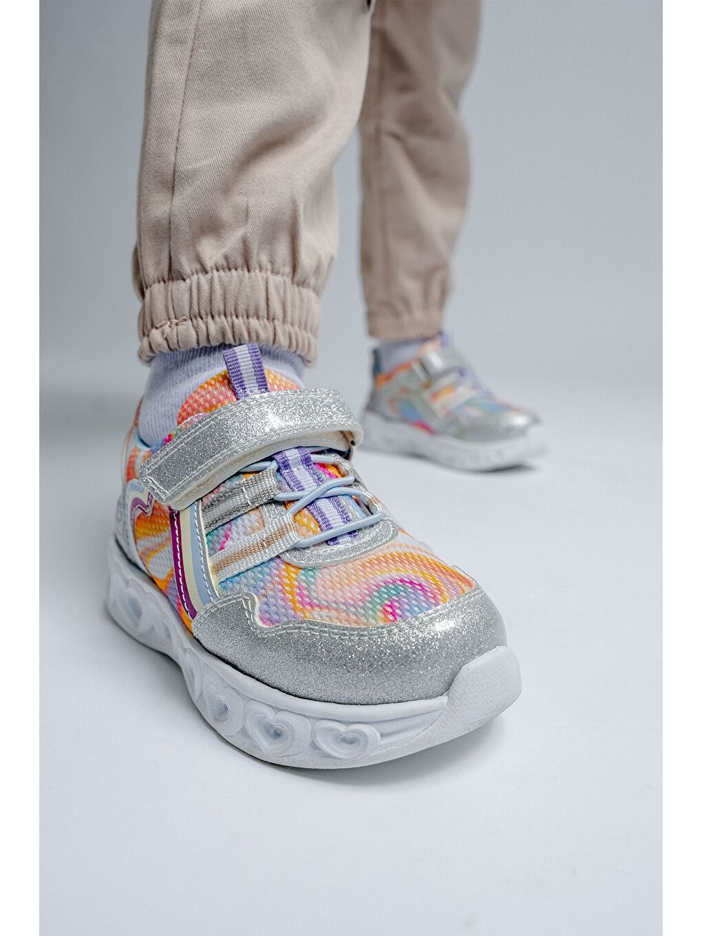 Gri Kız Çocuk Gümüş Işıklı Spor Ayakkabı-3