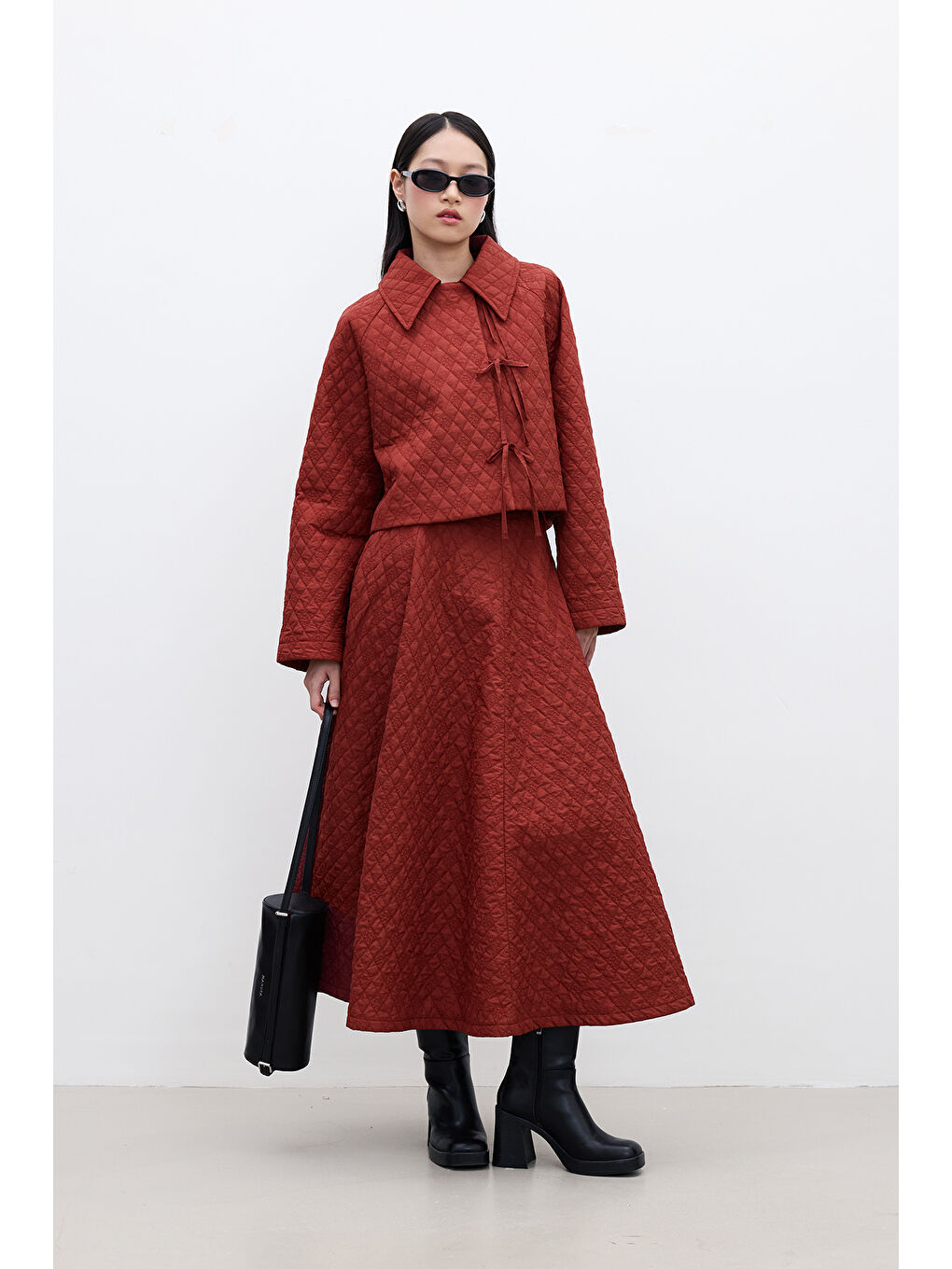 Kapitone Bağlamalı Kısa Ceket Bordo-4