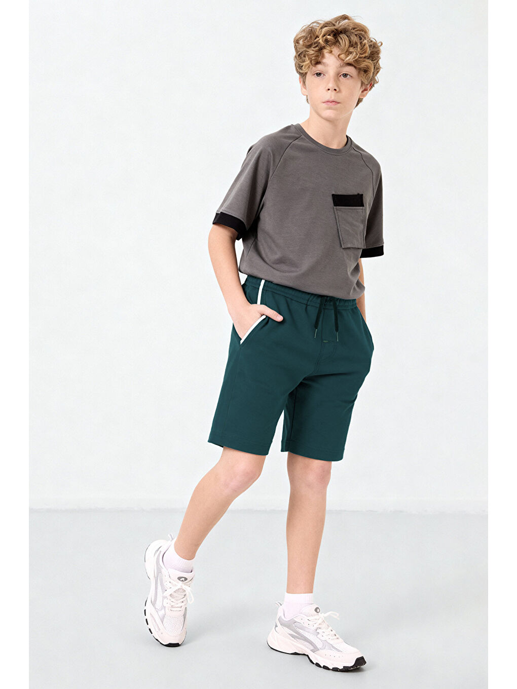 Orman Yeşili Standart Fit Erkek Çocuk Şort - 11284-1