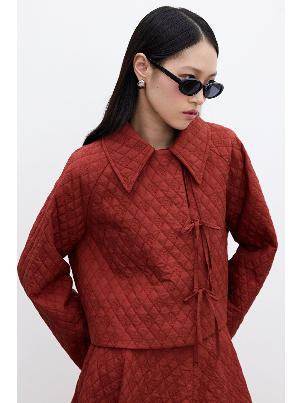 Kapitone Bağlamalı Kısa Ceket Bordo-6