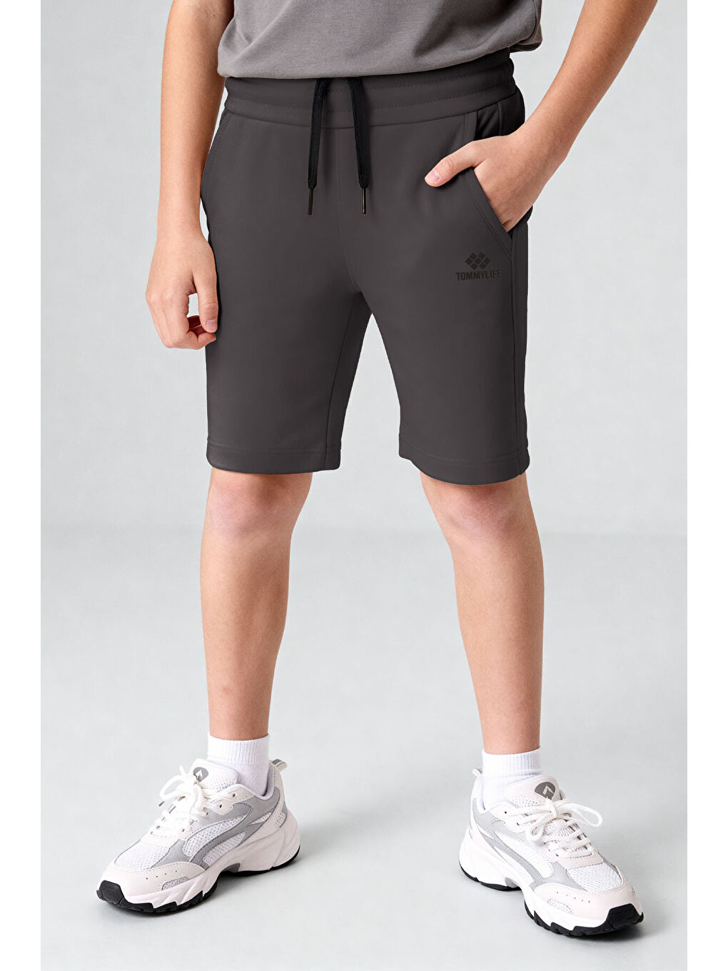 Antrasit Standart Fit Basic Performans Erkek Çocuk Şort - 11303-2