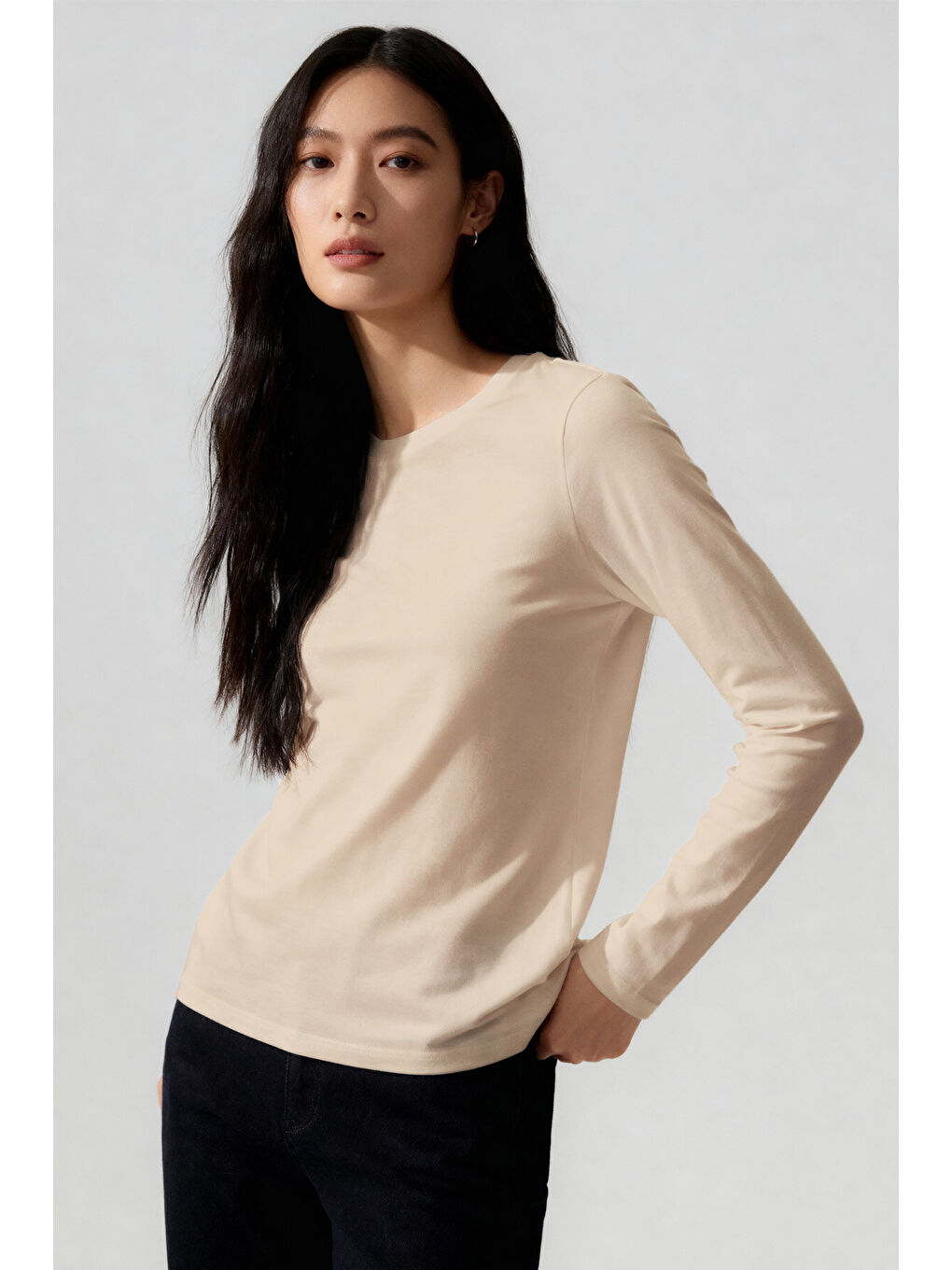 Bej O Yaka Standart Fit Uzun Kollu Basic Kadın T-Shirt - 97312-1