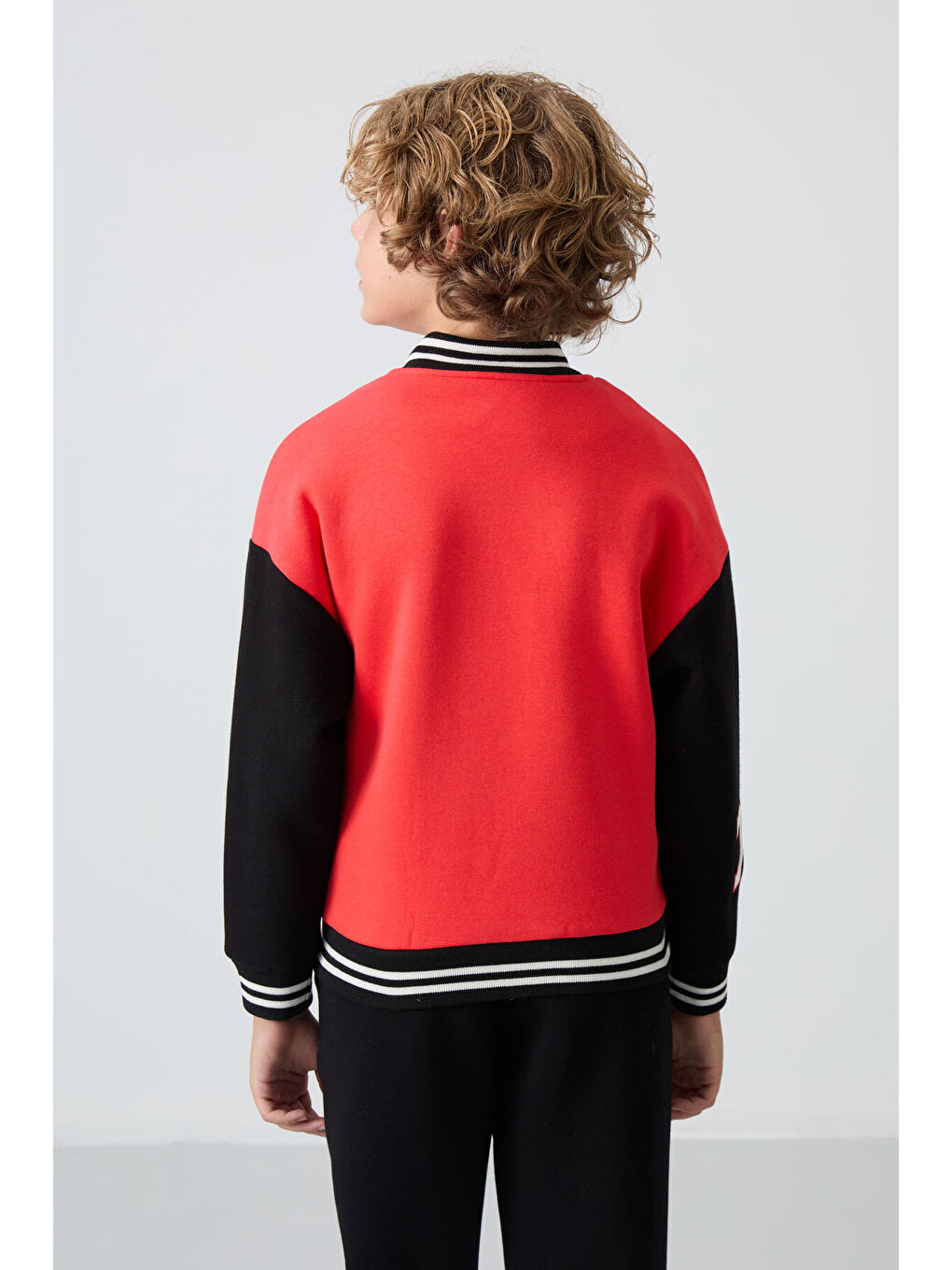 Kırmızı Fiesta Pamuklu Kalın İçi Tüylü Yumuşak Dokulu Standart Fit Nakışlı Erkek Çocuk Kolej Ceket - 11258-8