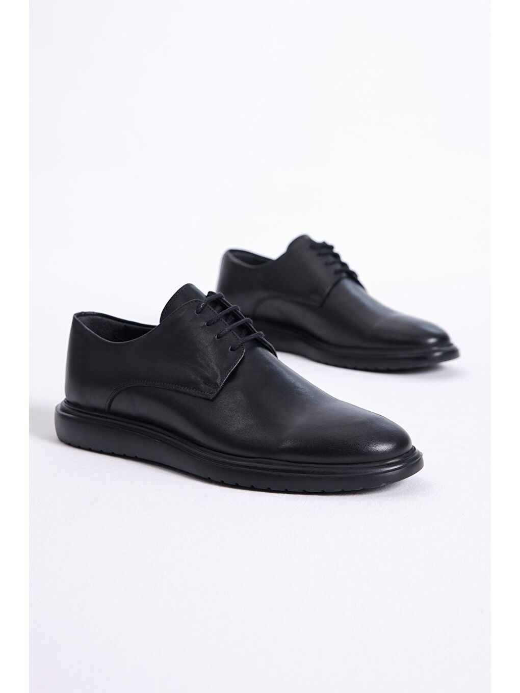Erkek Siyah Önü Bağcıklı İçi Hakiki Deri Klasik Ayakkabı