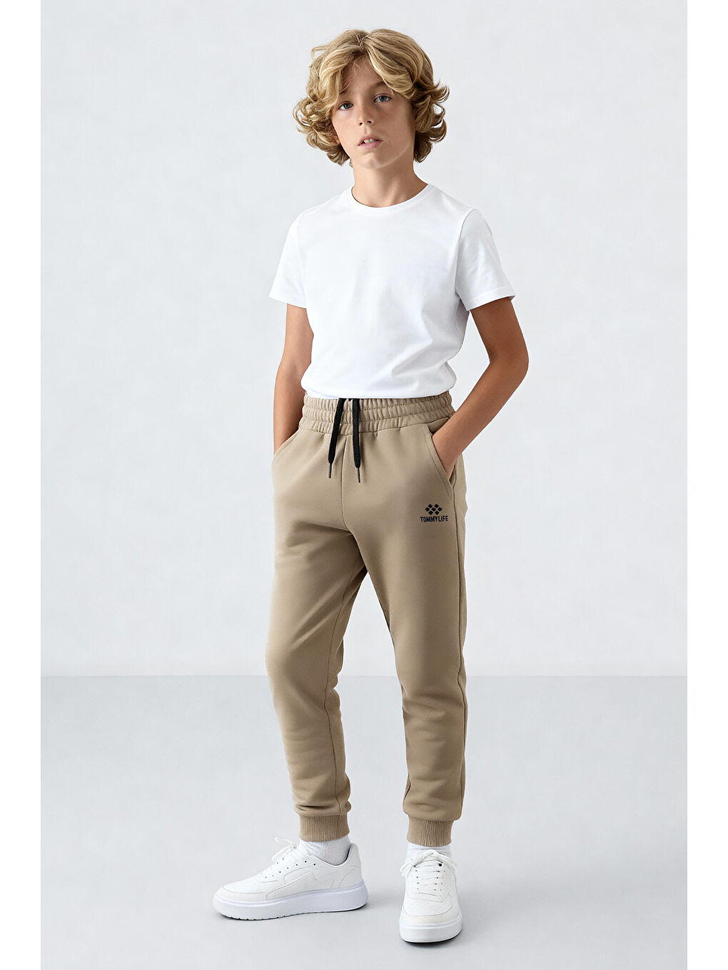 Koyu Bej Standart Fit Manşetli İnce Erkek Çocuk Eşofman Alt - 11062-1