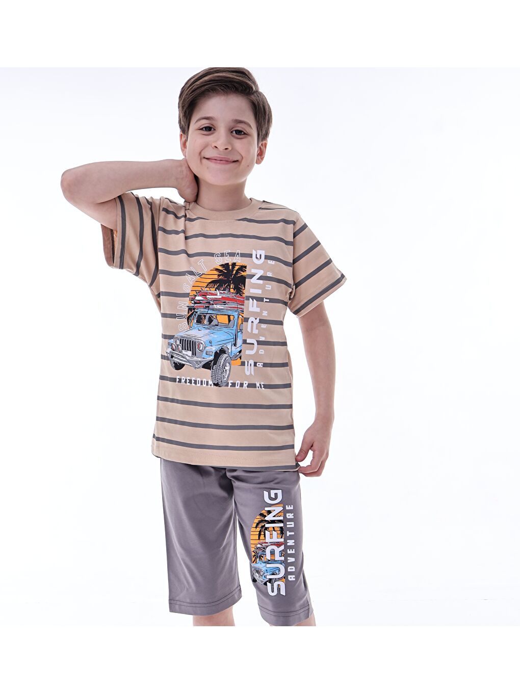 Gri Erkek Çocuk %100 Doğal Pamuk Kısa Kollu  Kaprili Pijama Takımı-4