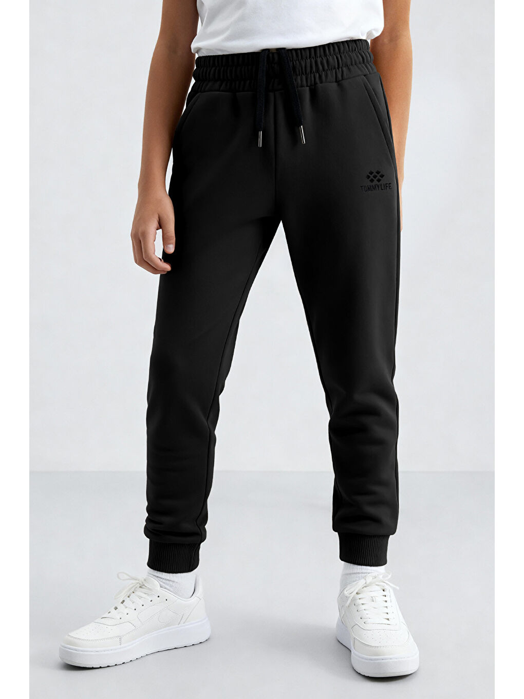 Siyah Standart Fit Manşetli İnce Erkek Çocuk Eşofman Alt - 11062-2