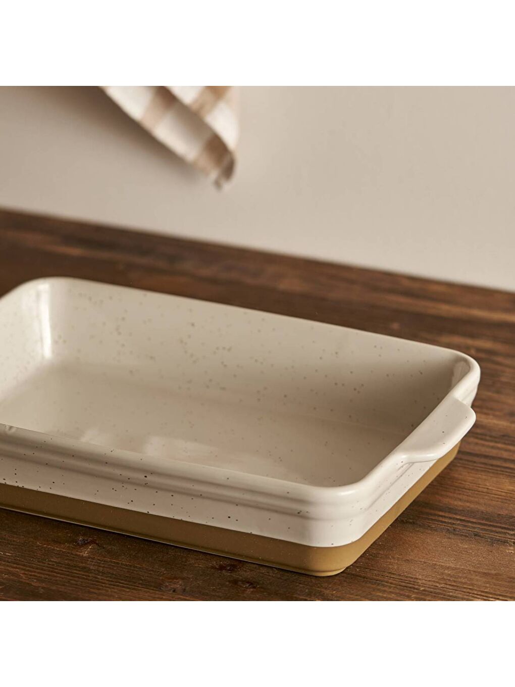 Margot Stoneware Fırın Kabı Beyaz (38,7x24,2x7,2 cm)