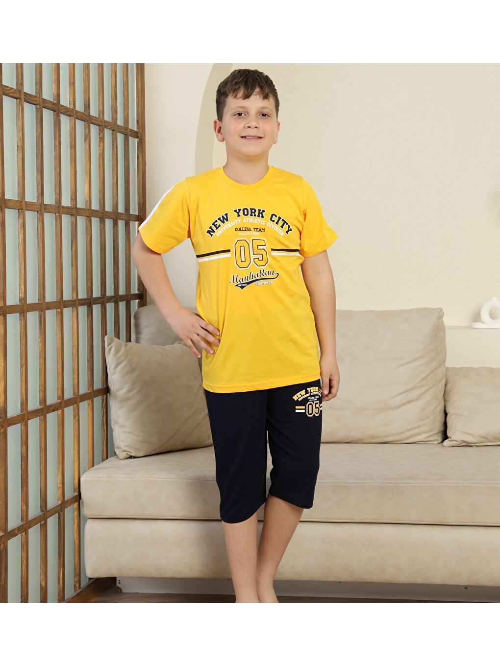 Sarı Erkek Çocuk %100 Doğal Pamuk Kısa Kollu  Kaprili Pijama Takımı-1