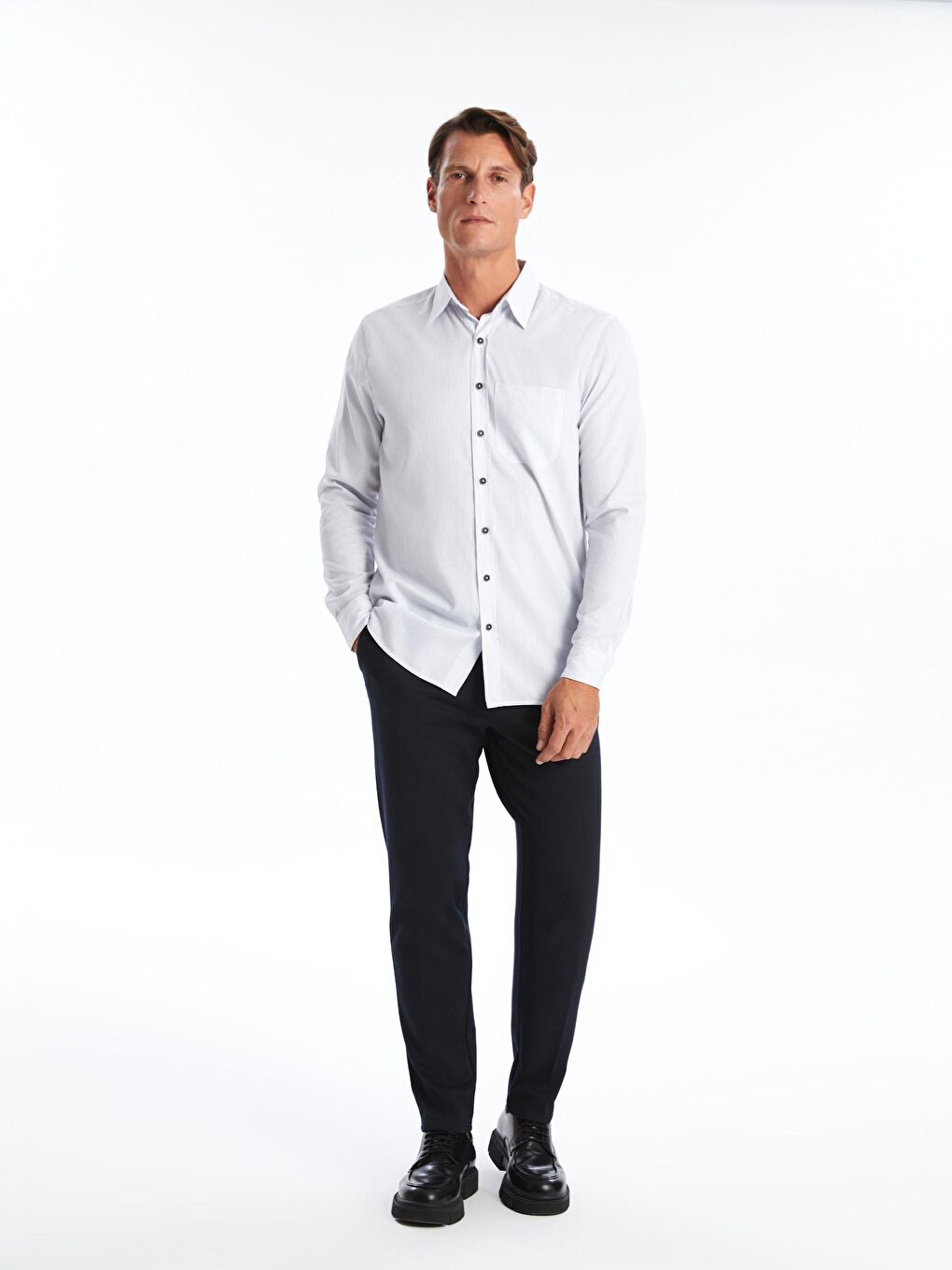 KOOR Regular Fit Beyaz Çizgili Erkek Gömlek EG131 - 1