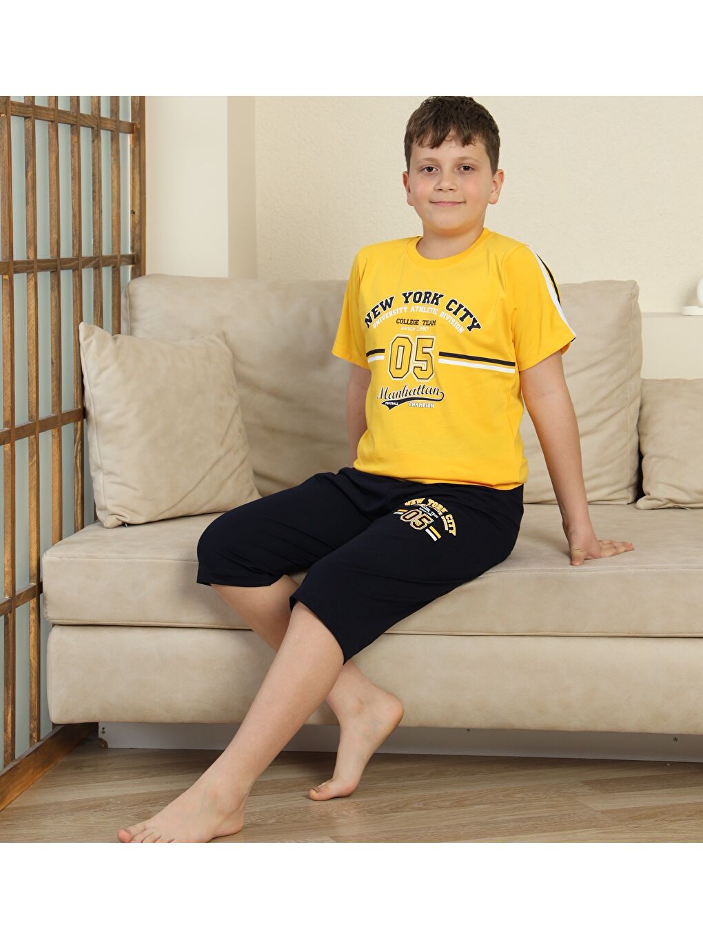 Sarı Erkek Çocuk %100 Doğal Pamuk Kısa Kollu  Kaprili Pijama Takımı-4