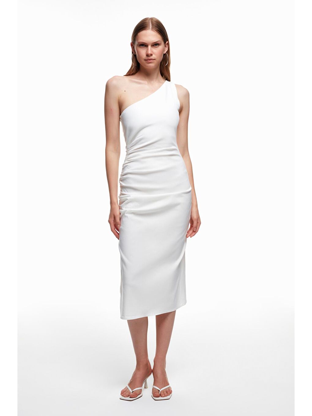 Büzgü Detaylı Tek Omuz Midi Elbise Beyaz-1
