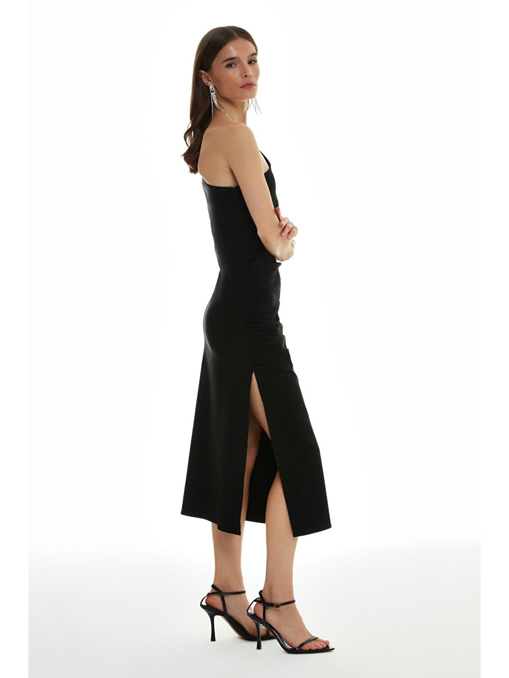 Büzgü Detaylı Tek Omuz Midi Elbise Siyah-1