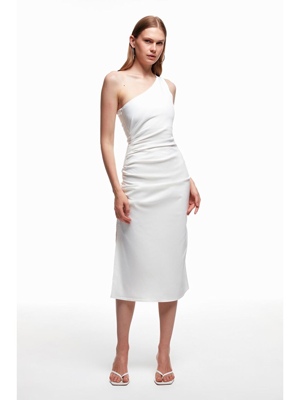 Büzgü Detaylı Tek Omuz Midi Elbise Beyaz-2