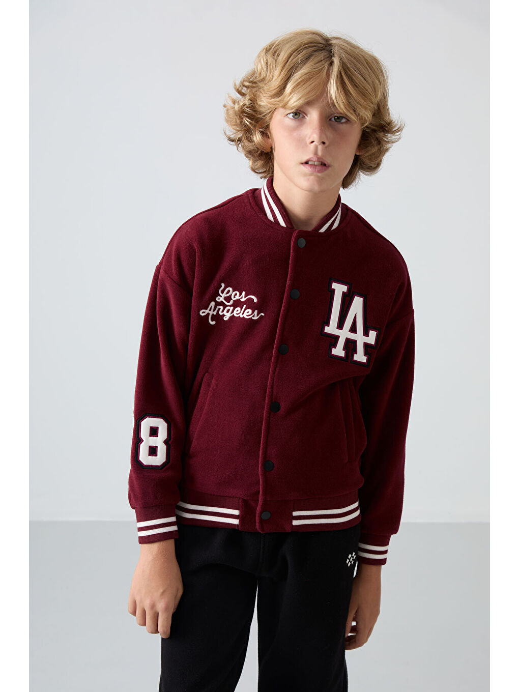 Mor Erguvan Kalın Yumuşak Dokulu Standart Fit Nakışlı Polar Erkek Çocuk Kolej Ceket - 11227-8