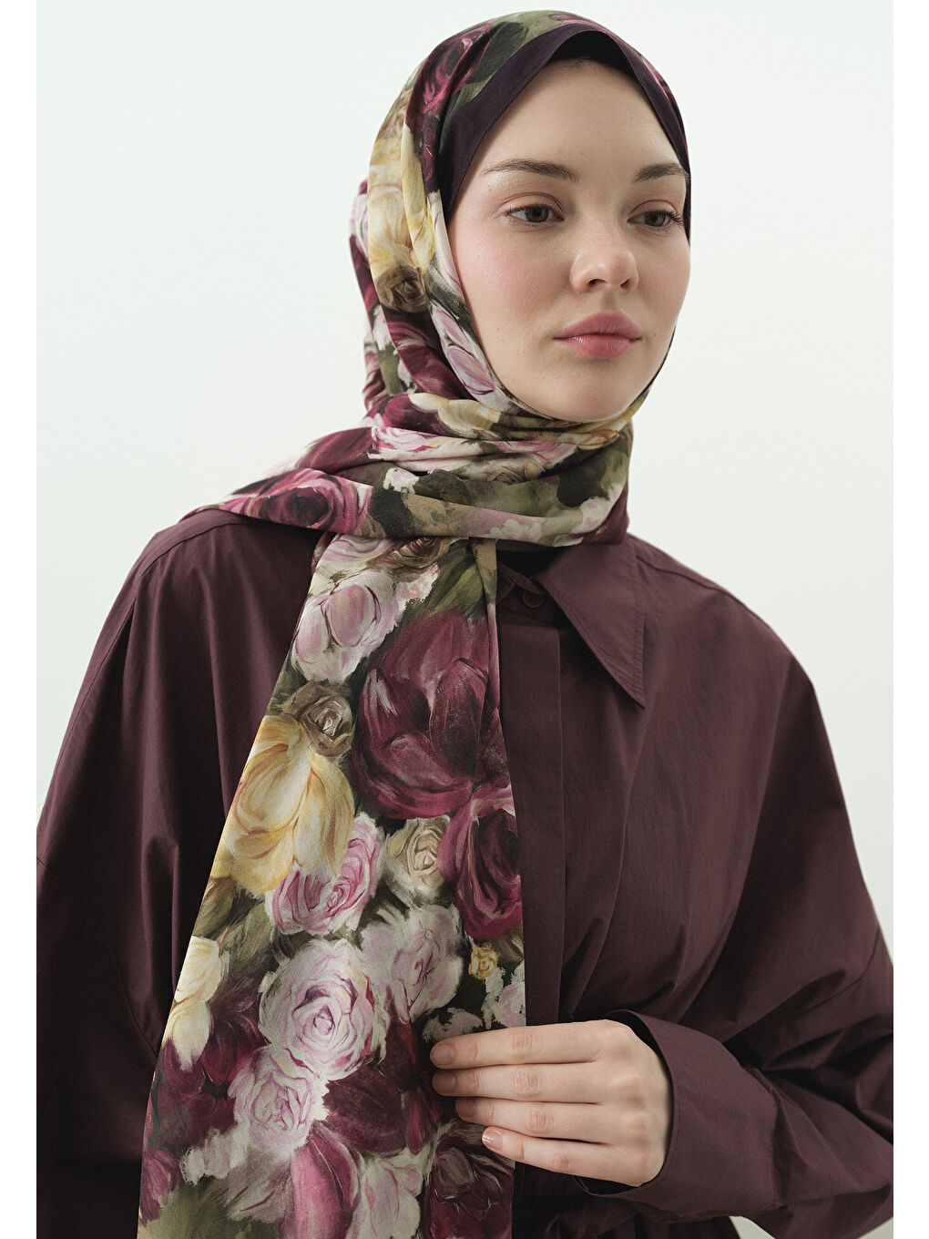 Mürdüm Rose Breeze Desenli Pamuk Viskon Şal