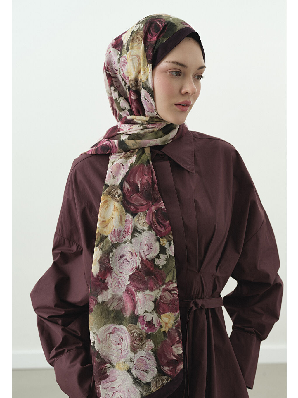Mürdüm Rose Breeze Desenli Pamuk Viskon Şal-2