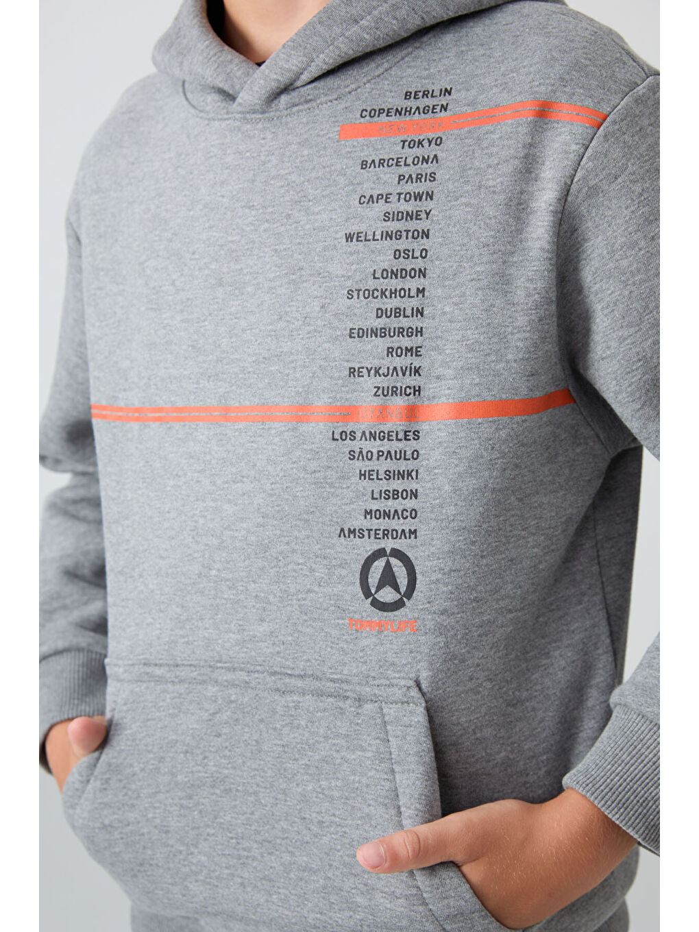 Gri Melanj Pamuklu Kalın İçi Tüylü Yumuşak Dokulu Standart Fit Baskılı Erkek Çocuk Sweatshirt - 112-4