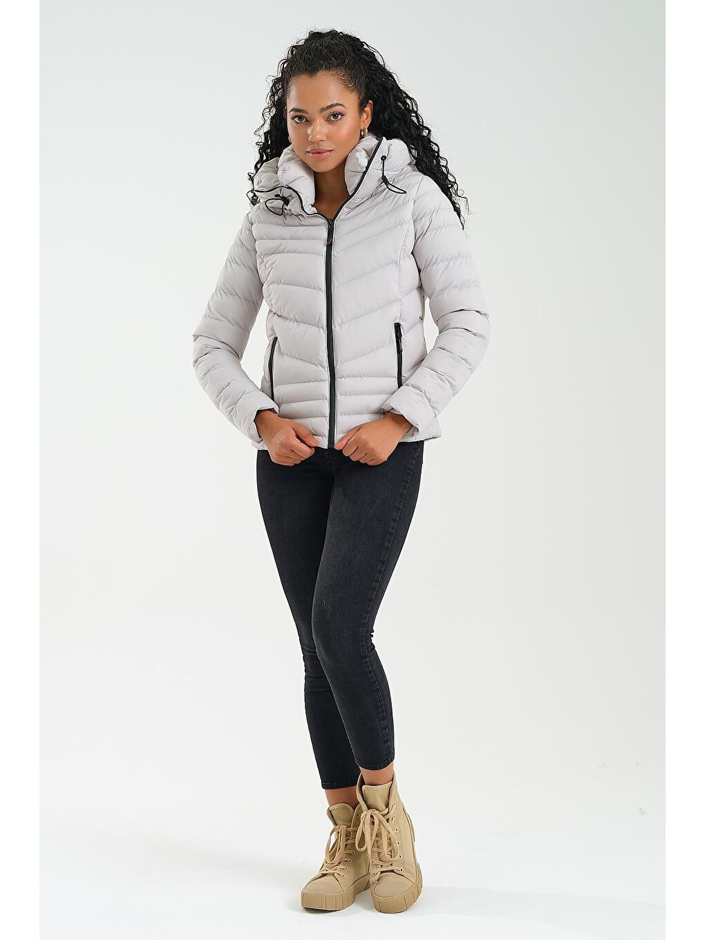 Gri Kadın Mont Kapüşonlu-2