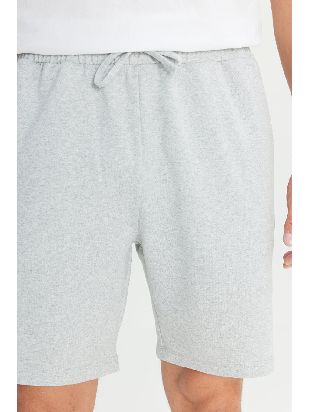 Erkek Gri Melanj Pamuklu Rahat Nefes Alabilen 2 İplik Cepli Örme Standart Fit Normal Kesim Şort-4