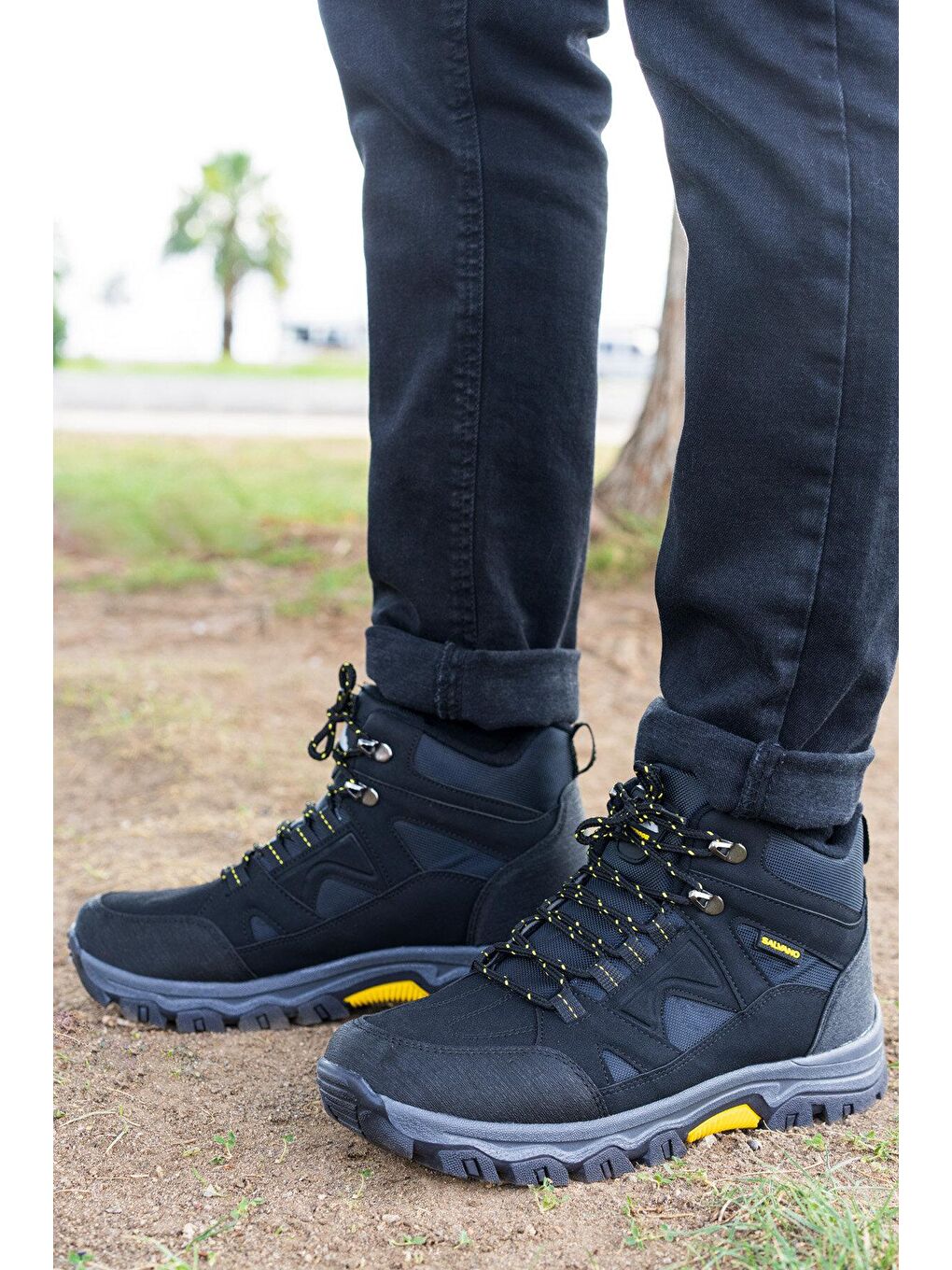 Butler Hi 2PR Siyah Erkek Outdoor Bot-1
