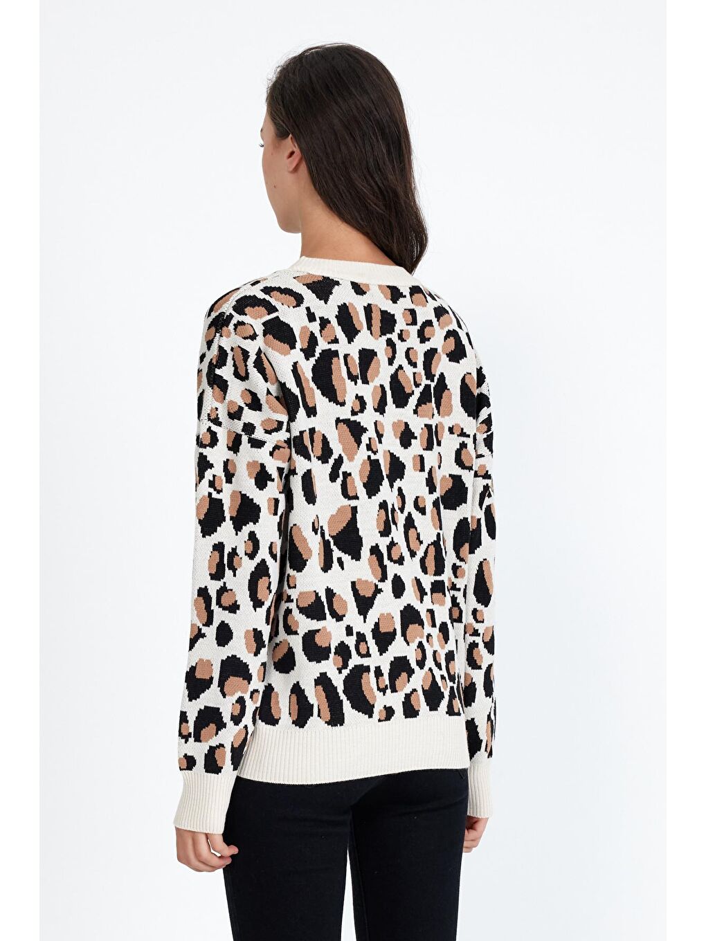 Bej Leopar Desenli Oversize Kadın Kazak-4