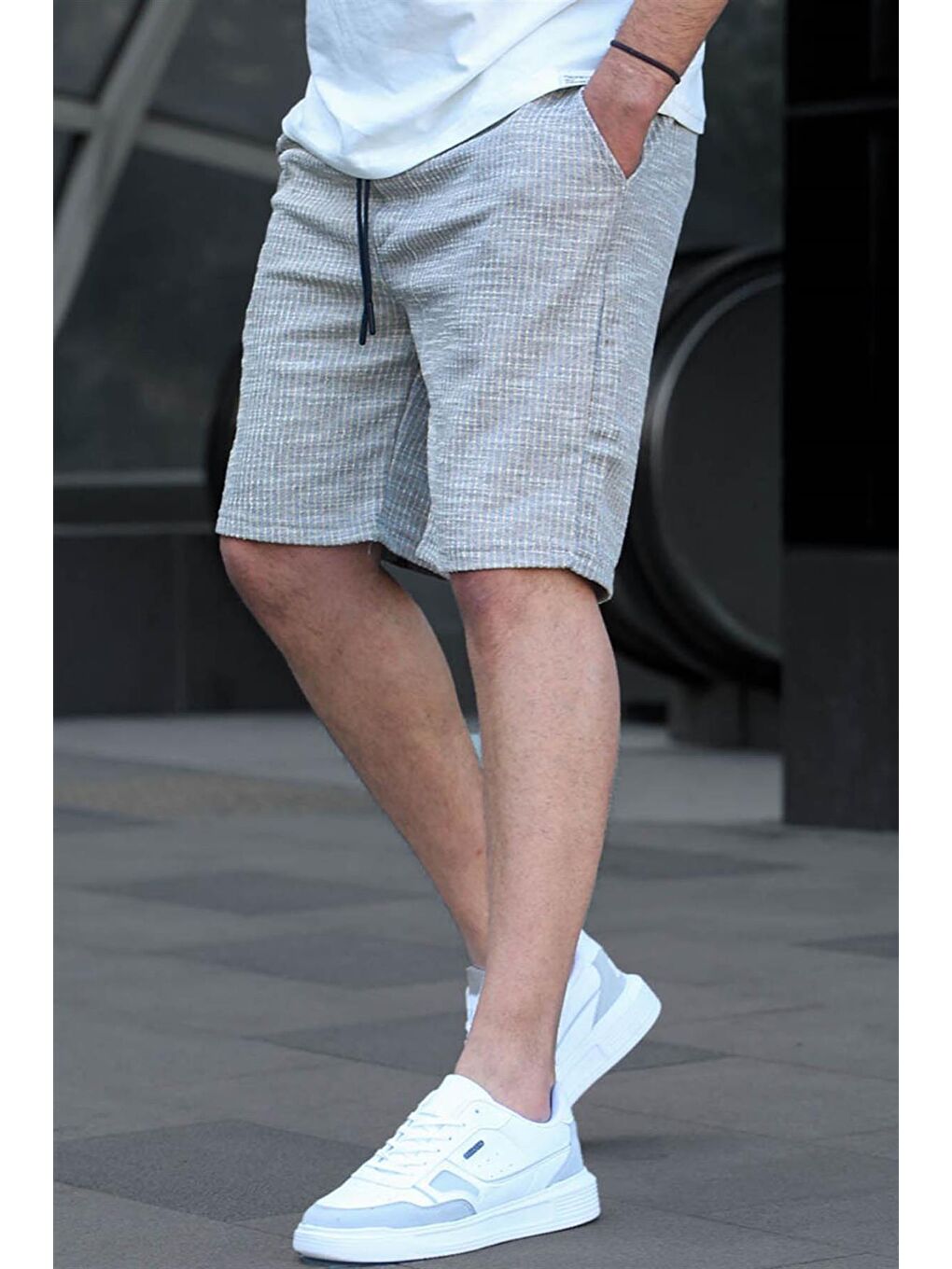 Gri Çizgili Erkek Kapri Şort 5498
