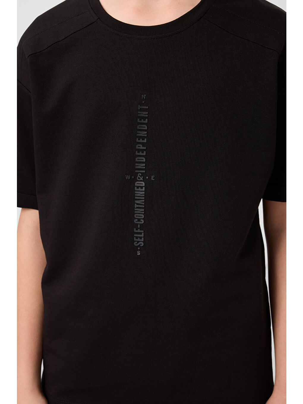 Siyah Pamuklu Yumuşak Dokulu Oversize Baskılı Erkek Çocuk T-Shirt - 11301-2