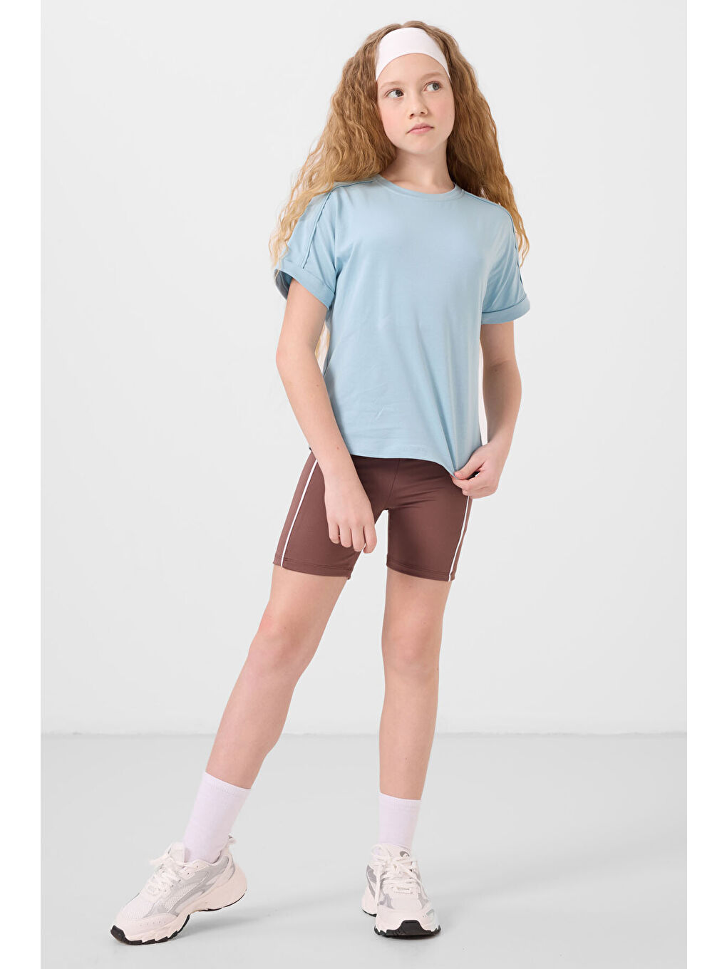 Açık Mavi Pamuklu O Yaka Oversize Fit Basic Kız Çocuk T-Shirt - 75182-2