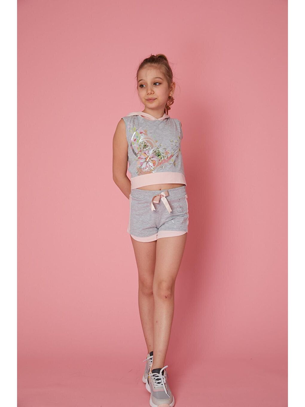Gri Kız Çocuk Kurdeleli Garnili Şort-1
