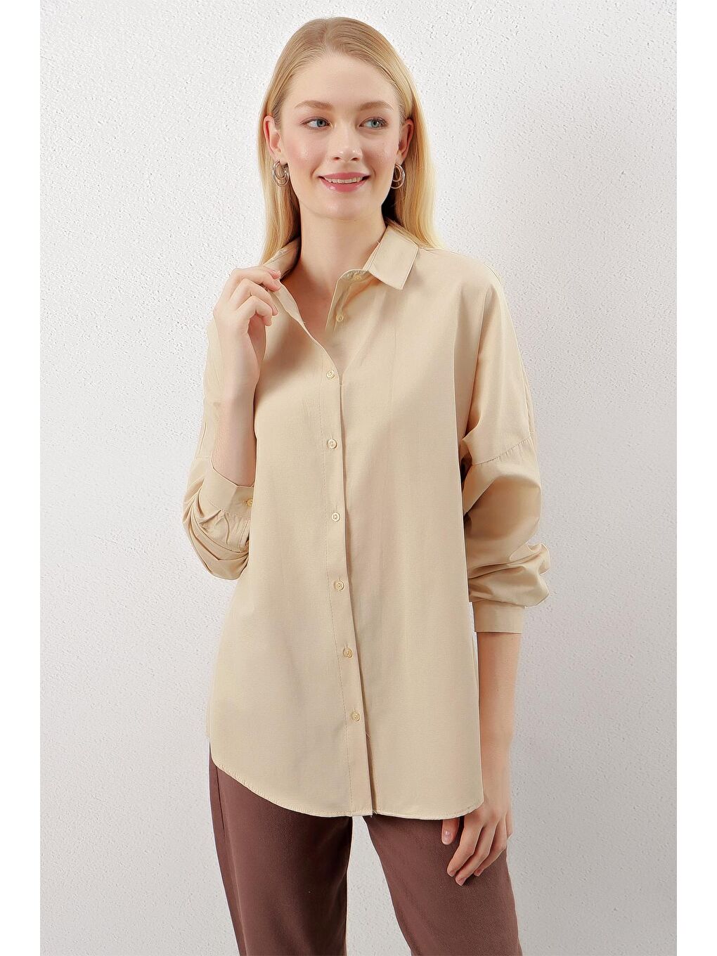 Bej Sade Düz Araboy Basic Oversize Gömlek-2