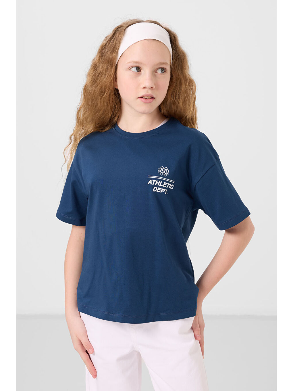 Lacivert Parlament Pamuklu O Yaka Oversize Fit Baskılı Kız Çocuk T-Shirt - 75178-2