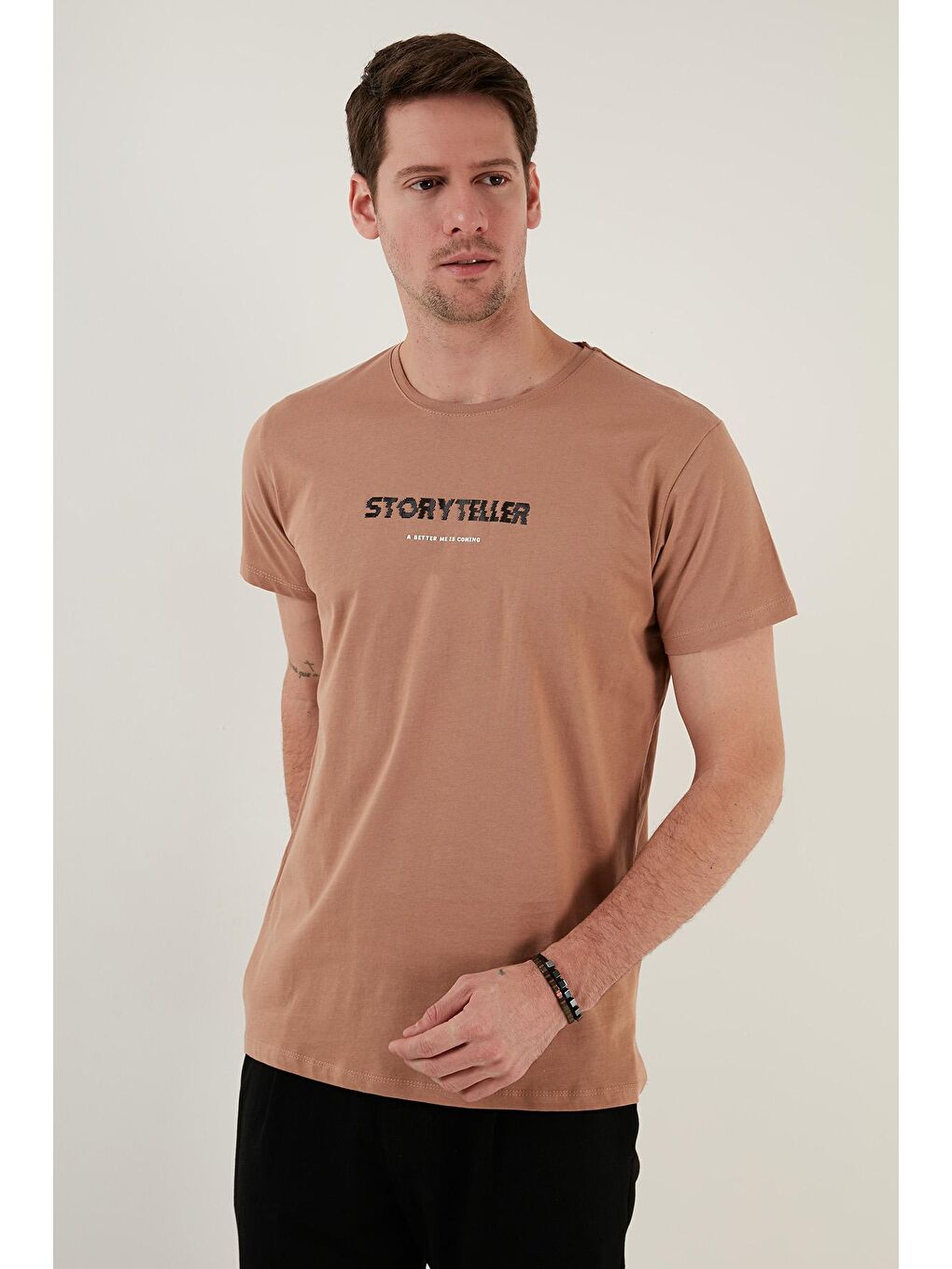 Bej Yazı Baskılı Bisiklet Yaka %100 Pamuk Slim Fit Tişört 541STORYTELLER-1